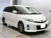2013 Toyota Estima Hybrid