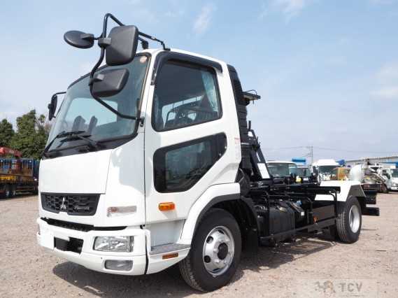 2025 Mitsubishi Fuso Fighter