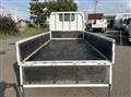 2004 Isuzu Elf Truck