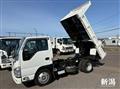 2020 Isuzu Elf Truck