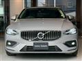 2025 Volvo V60