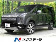 2019 Mitsubishi Delica D5