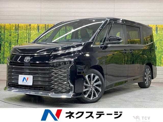 2023 Toyota Voxy