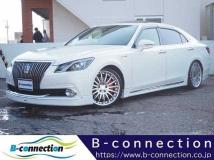 2015 Toyota Crown Majesta