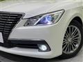 2013 Toyota Crown Hybrid