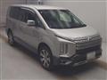 2024 Mitsubishi Delica D5