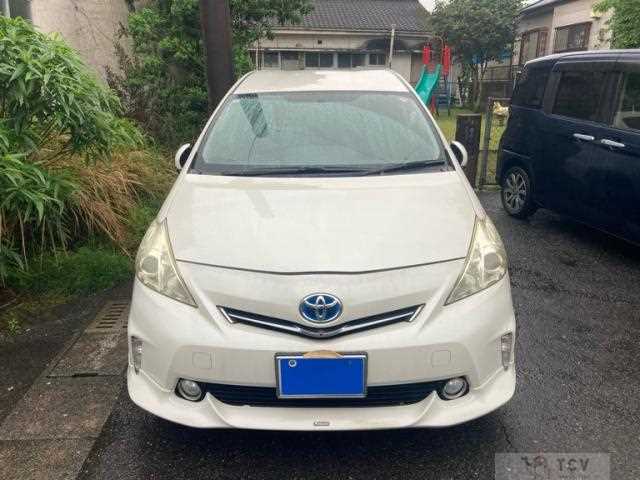 2012 Toyota PRIUS α