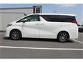 2017 Toyota Alphard G