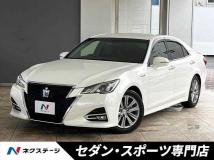 2016 Toyota Crown Hybrid