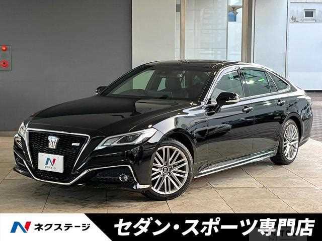 2022 Toyota Crown Hybrid