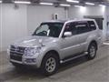 2018 Mitsubishi Pajero