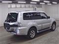 2018 Mitsubishi Pajero