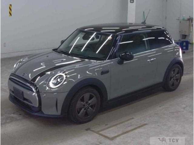 2022 BMW MINI