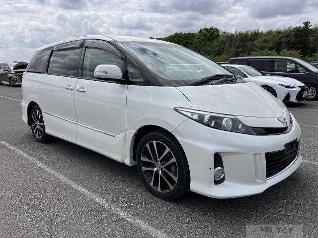 2015 Toyota Estima