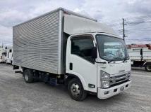 2018 Isuzu Elf Truck