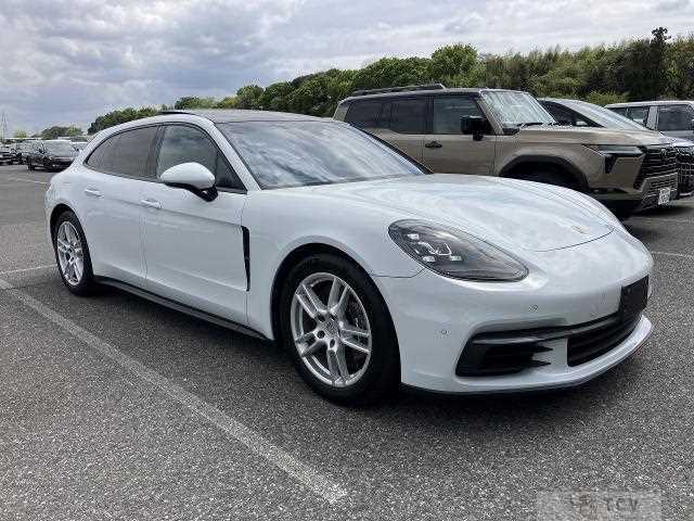 2018 Porsche Panamera
