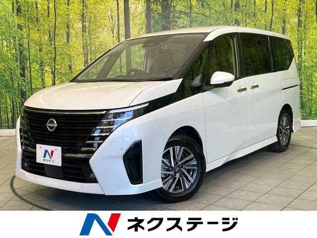 Nissan Serena 2025 — миниатюра 2