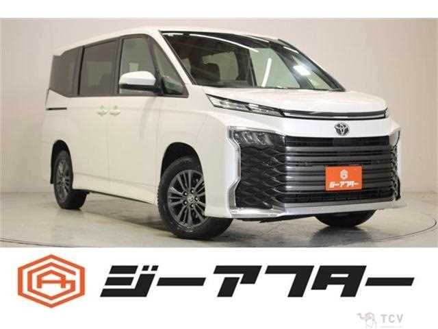 2022 Toyota Voxy