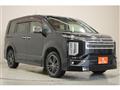 2019 Mitsubishi Delica D5