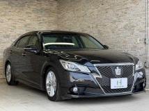 2015 Toyota Crown