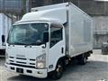 2011 Isuzu Elf Truck