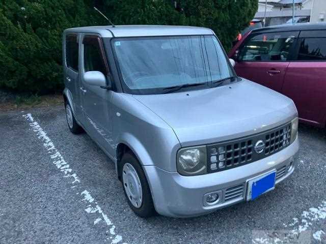 2004 Nissan Cube