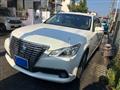 2013 Toyota Crown Hybrid
