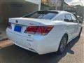 2013 Toyota Crown Hybrid