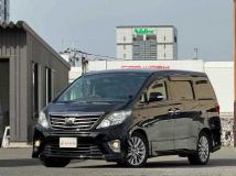 2014 Toyota Alphard G