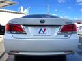 2013 Toyota Crown Hybrid