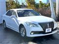 2013 Toyota Crown Hybrid