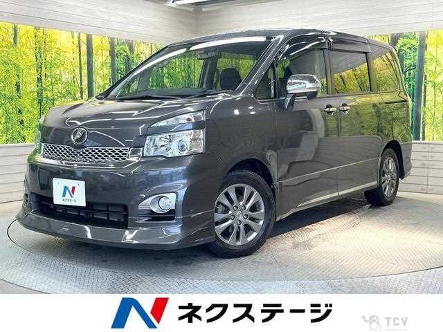 2012 Toyota Voxy