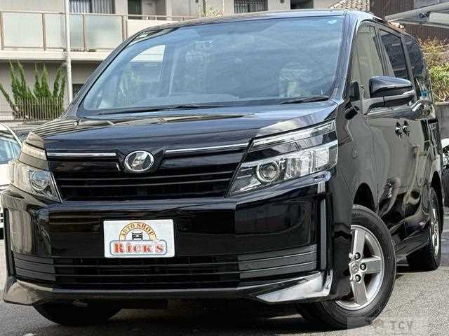 2014 Toyota Voxy