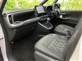 2025 Toyota Voxy