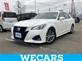 2016 Toyota Crown Hybrid