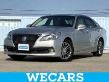2013 Toyota Crown Hybrid