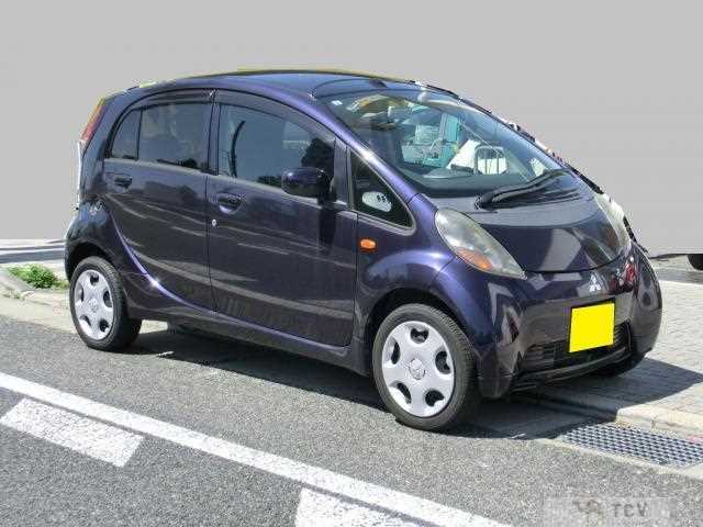 2011 Mitsubishi i