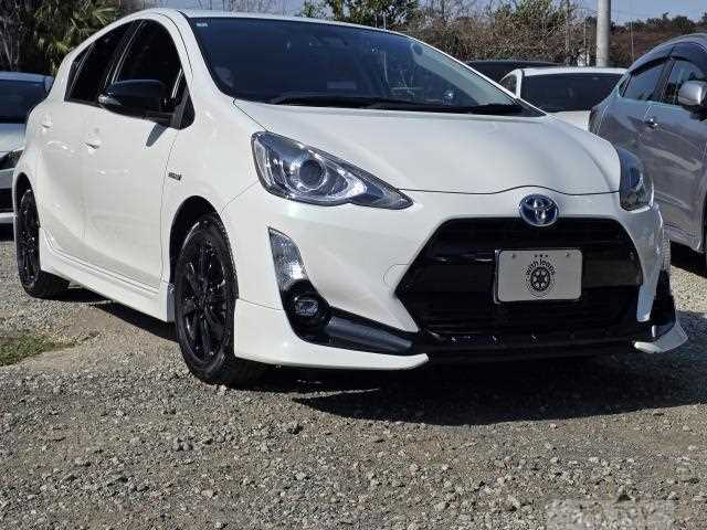 2016 Toyota AQUA