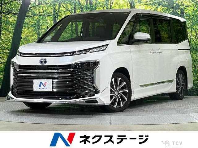 2023 Toyota Voxy