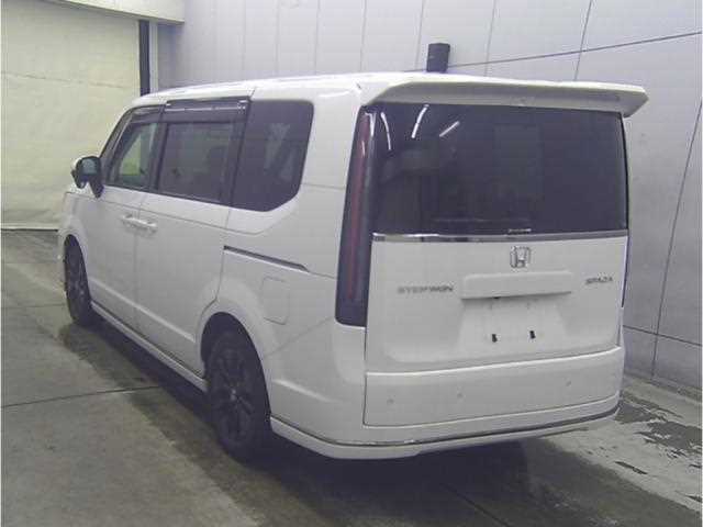 Honda Step WGN 2025 — миниатюра 3