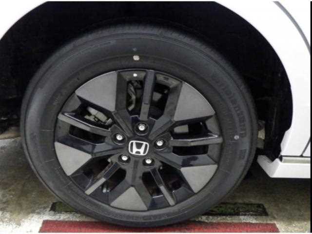 Honda Step WGN 2025 — миниатюра 10