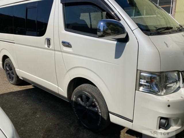 2013 Toyota Regius Wagon