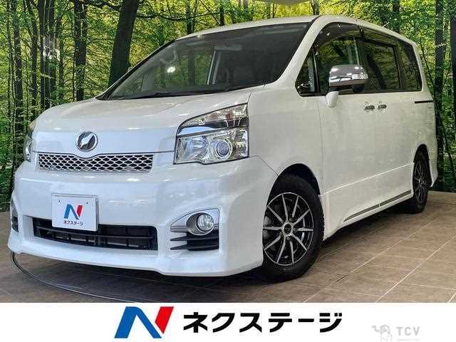 2013 Toyota Voxy