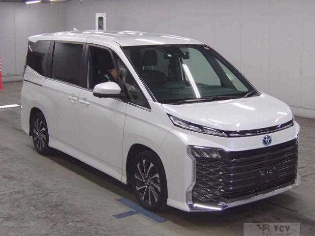2023 Toyota Voxy