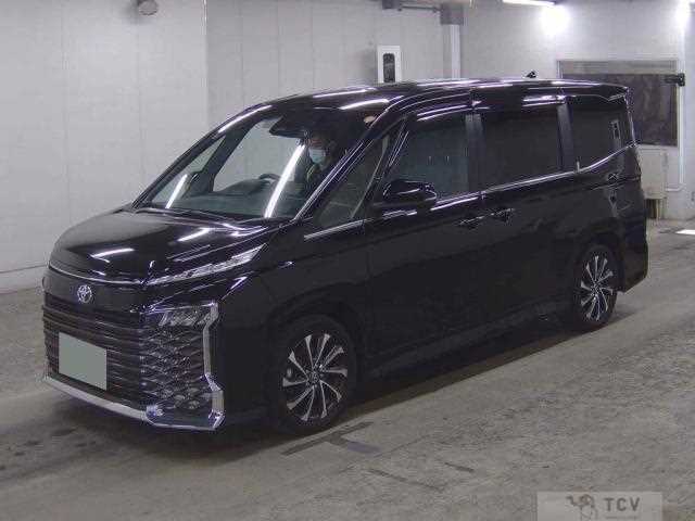 2024 Toyota Voxy