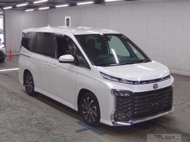 2023 Toyota Voxy