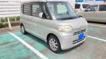 2010 Daihatsu Tanto