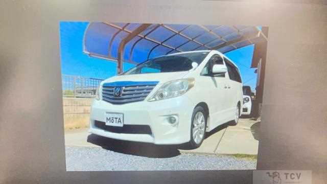 2011 Toyota Alphard G