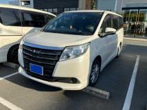 2016 Toyota Noah