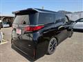 2024 Toyota Alphard Hybrid
